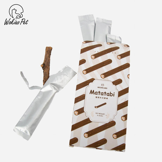 Wooden Catnip Grinder Toy - The Perfect Dental Treat and Stress Reliever for Your Feline Friend!