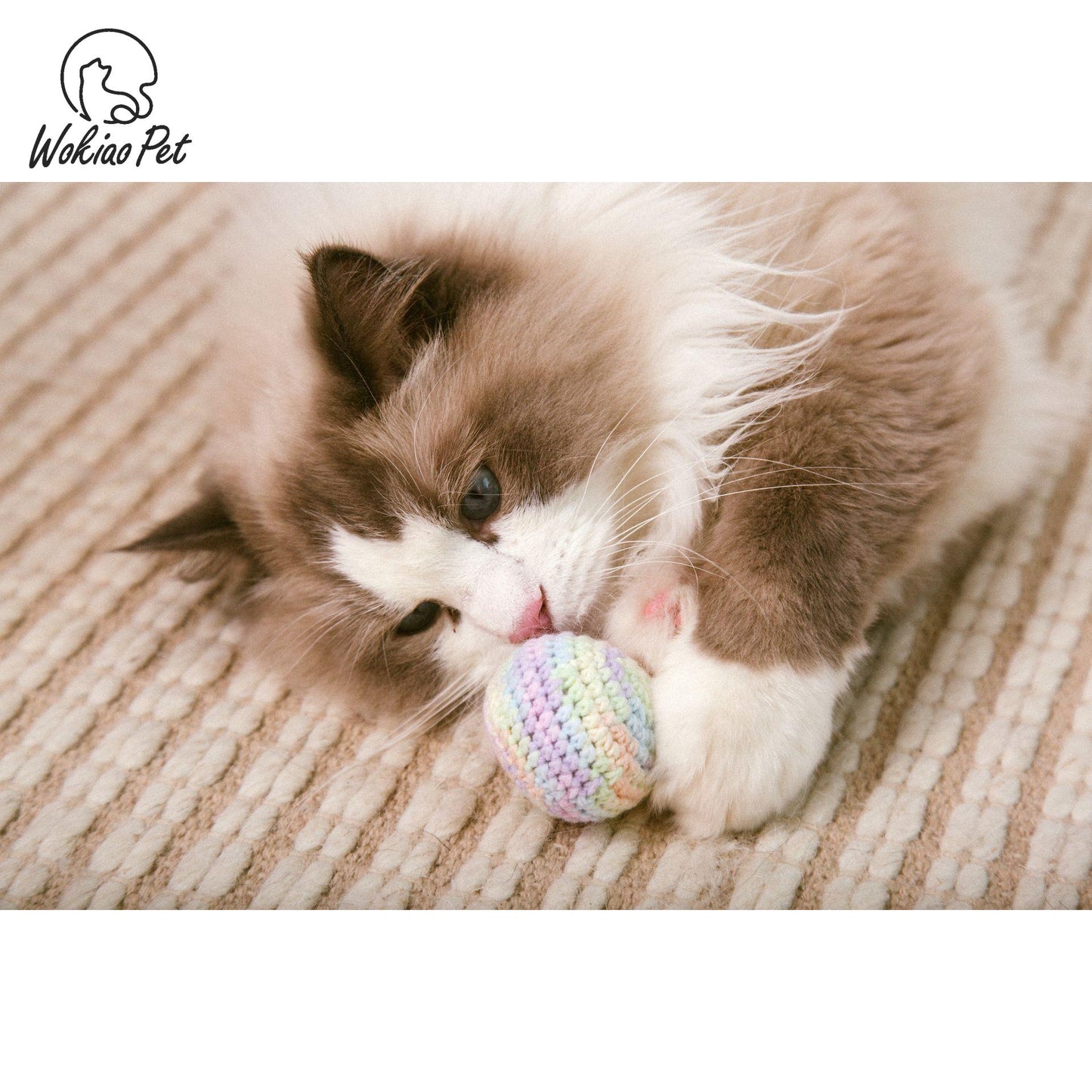 Colorful Handmade Sound Emitting Bell Elastic Cat Toy Yarn Ball